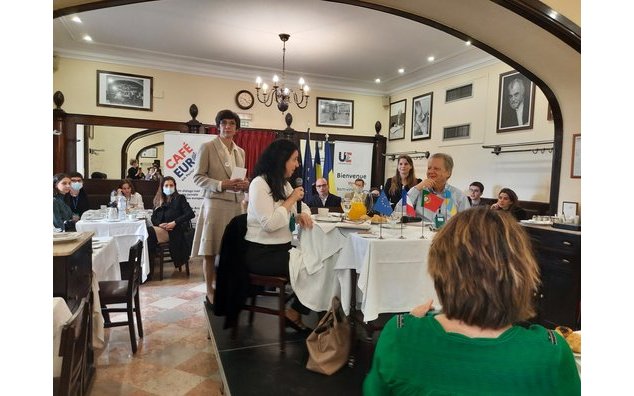 Au Portugal, un « Café Europa » s'est tenu à Lisbonne, au sein de l'emblématique café « Martinho da Arcada ».