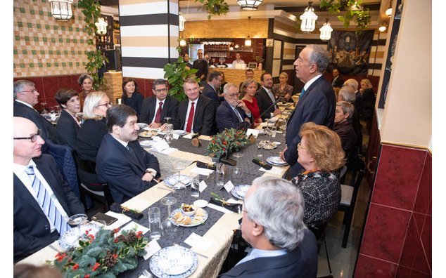 Dîner des ambassadeurs européens autour du Président de la République portugaise, à Lisbonne